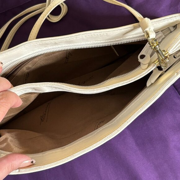 Vintage 80s Etienne Aigner Leather Crossbody Handbag White Gold Removable Strap - Picture 6 of 8